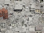 Imagem aérea mostra destruição causada por terremoto em Amatrice, na Itália. Foto:Gregorio Borgia/AP